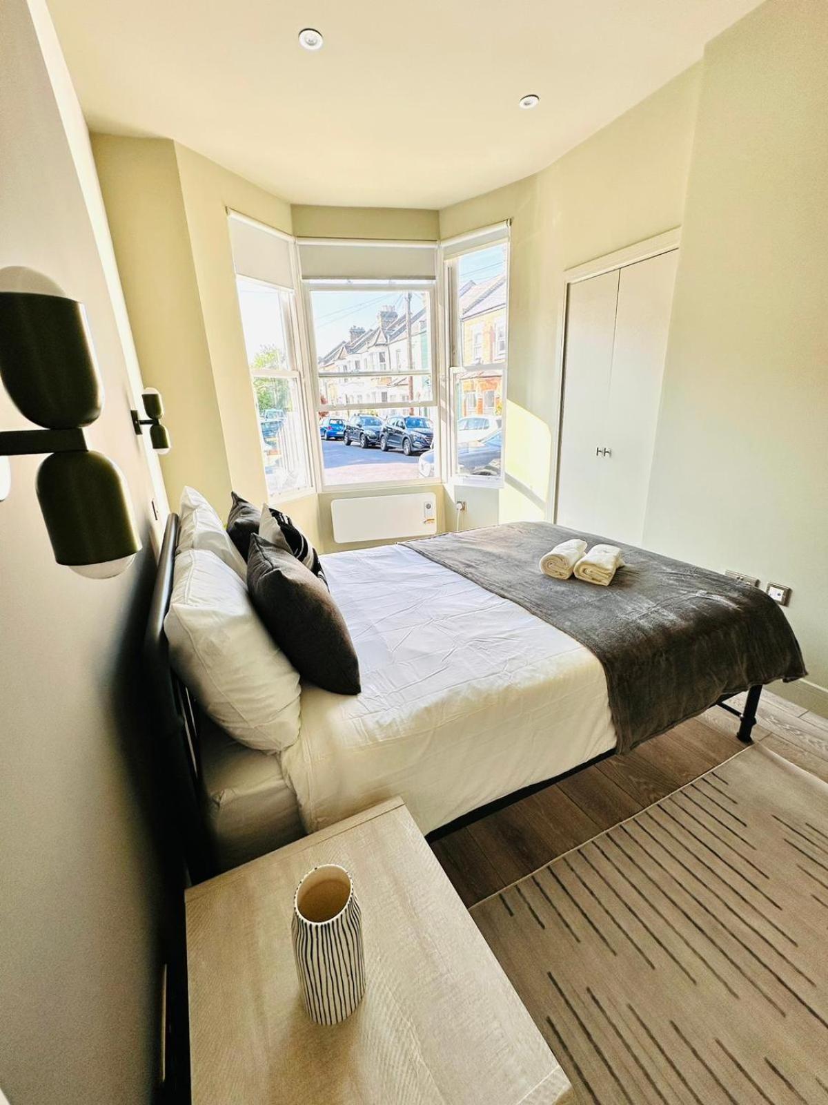 London Boutique Ensuite Room Like Hotel Εξωτερικό φωτογραφία